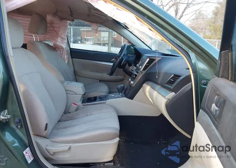 2014 Subaru Outback 2.5I Premium z USA, uszkodzony, nr VIN 4S4BRBCC6E3320960